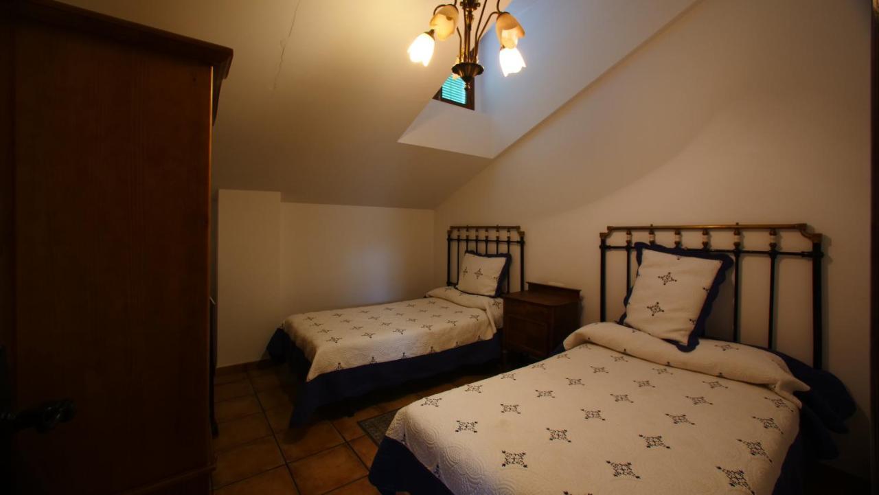 Casa Rural Plaza Vieja Saldaña Εξωτερικό φωτογραφία